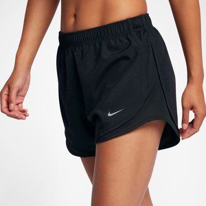 Nike running short with liner